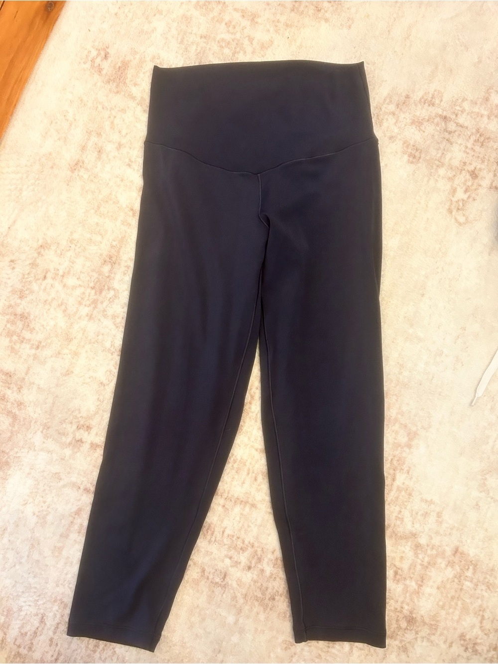 aerie women’s Navy High-Rise Active Leggings  Size Medium